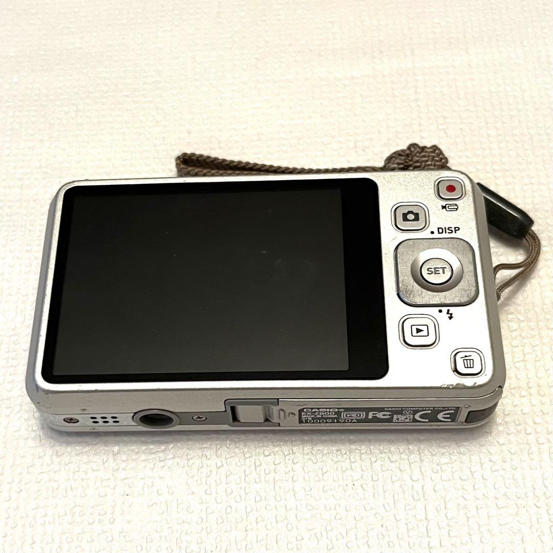 CASIO EXILIM EX-Z800 シルバー