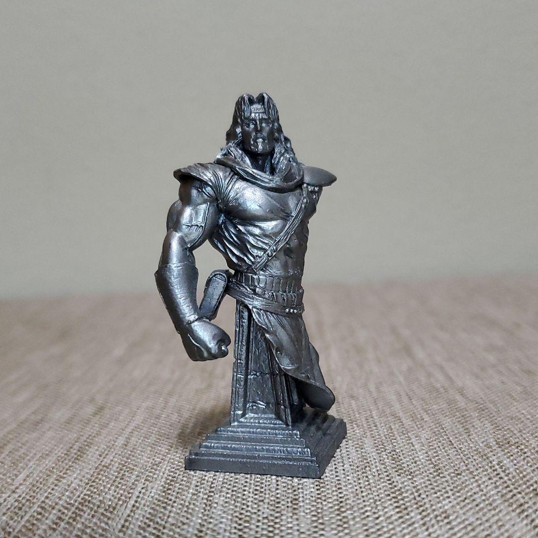 美品 北斗の凄い拳 胸像 フィギュア メルカリ