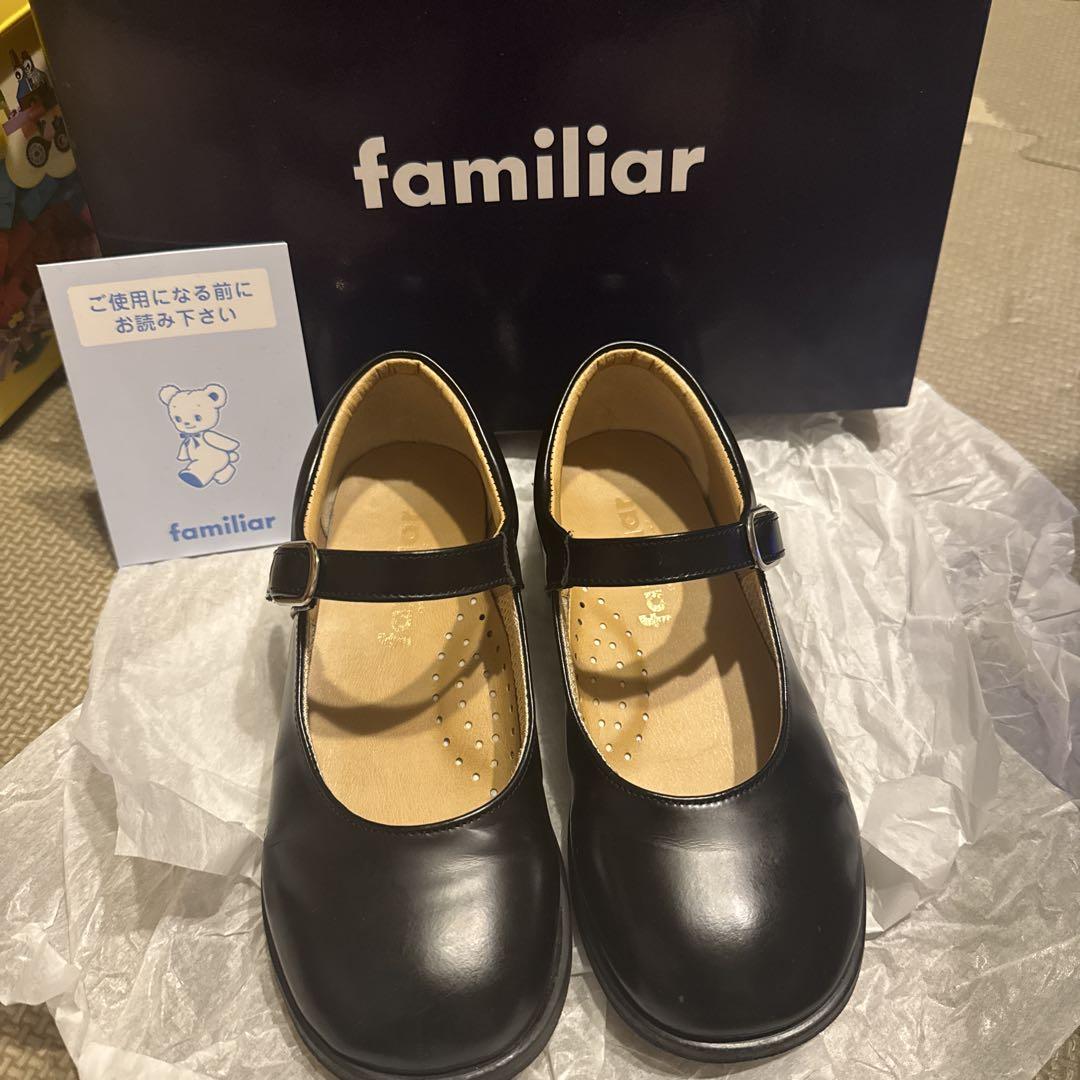 familiar ブラック 箱あり靴18.0cm