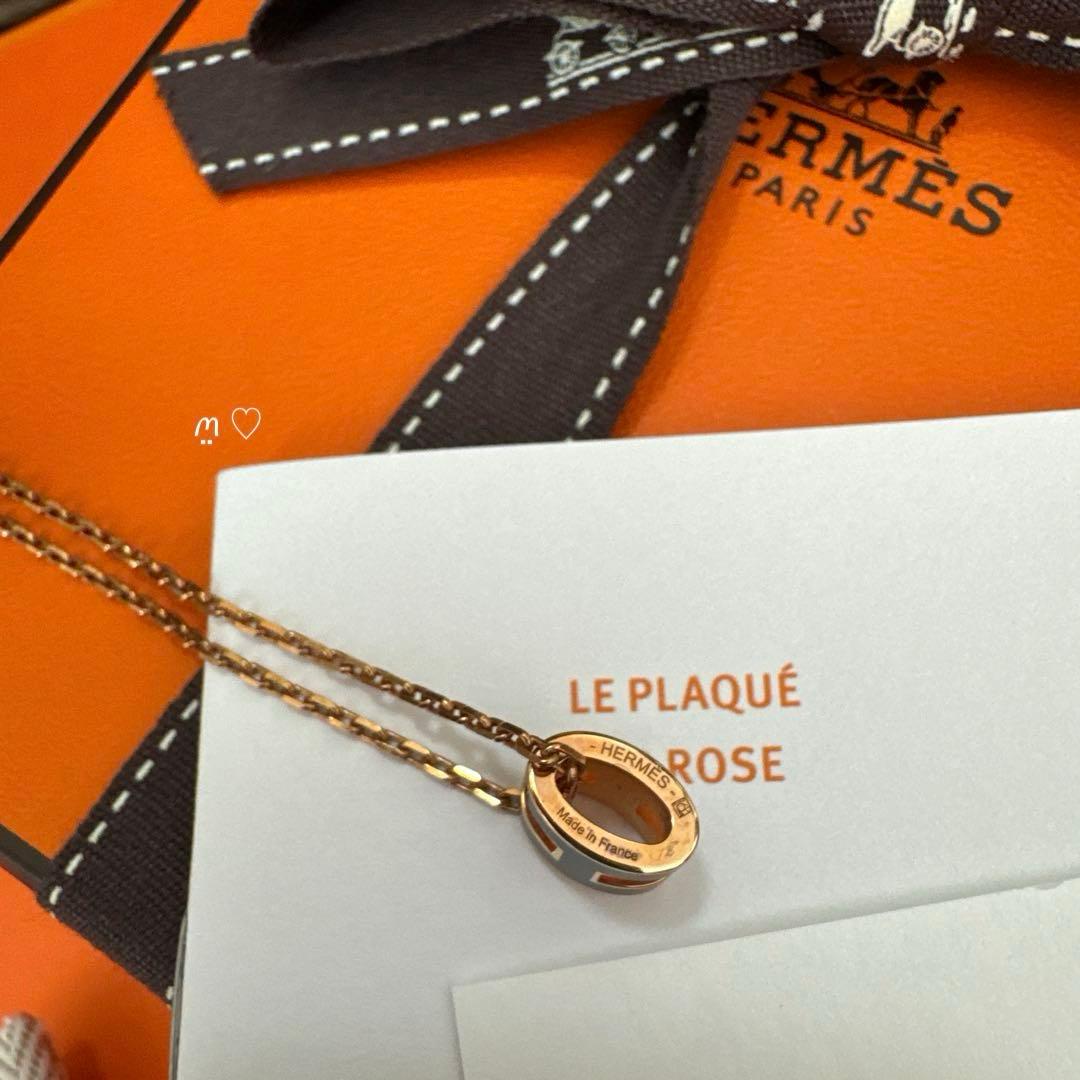 HERMESエルメス ポップアッシュミニネックレス ブラック/ローズ Hモチーフ HERMESエルメス ポップアッシュミニネックレス ブラック/ローズ Hモチーフ