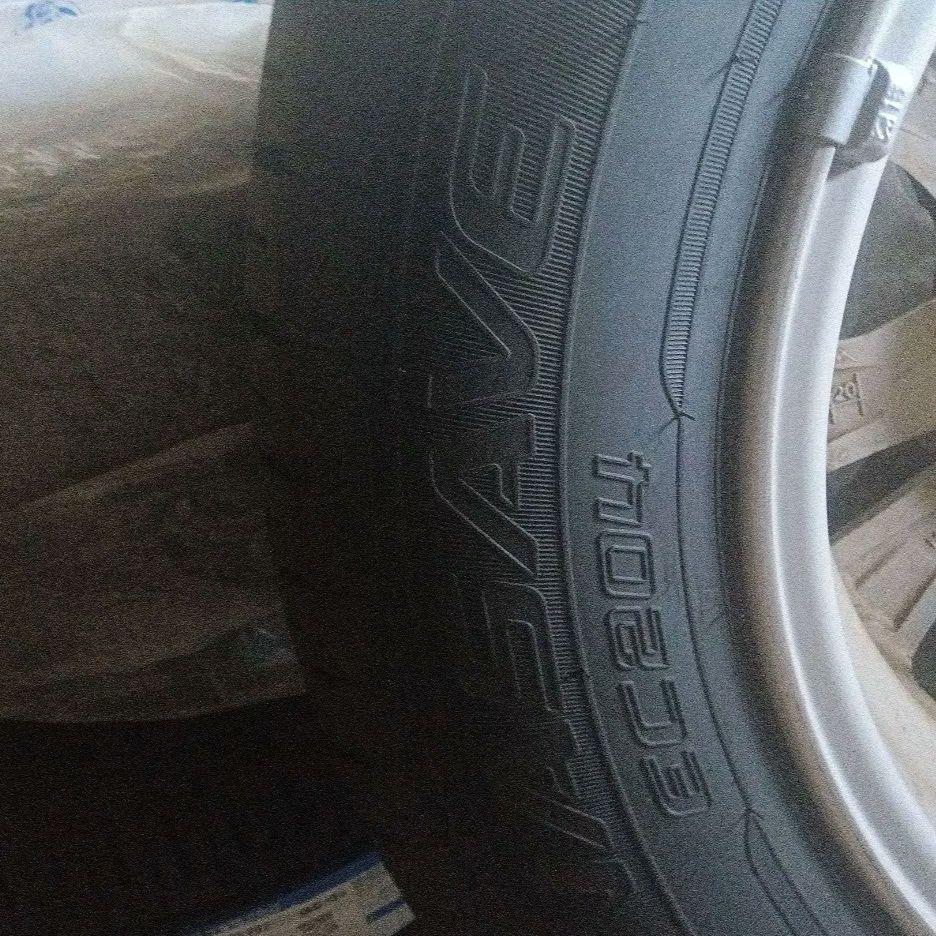 ダンロップ　エナセーブ195/65R15 タイヤ4本