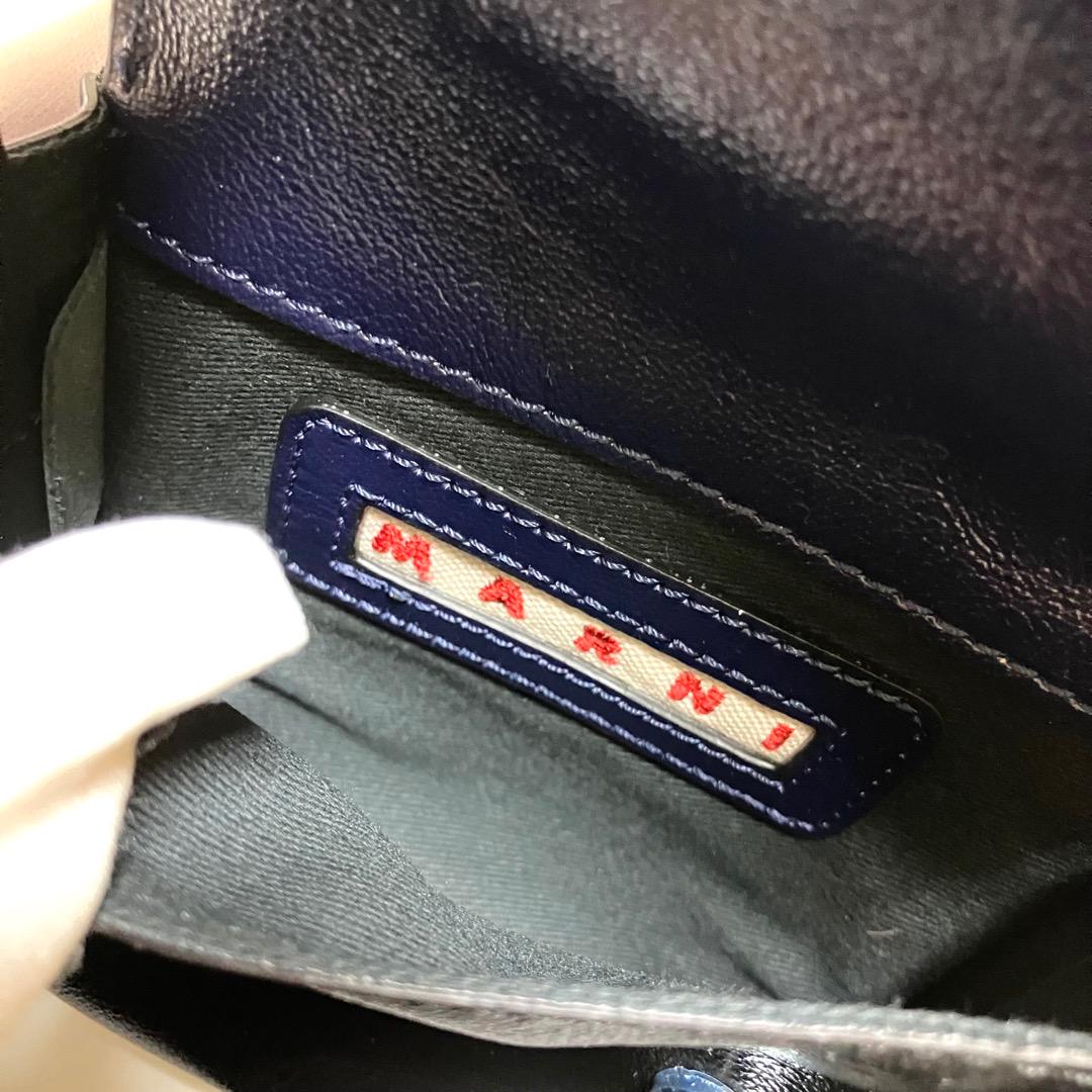 新品 23aw MARNI ショルダーバッグ 黒 紺 レザー 5584