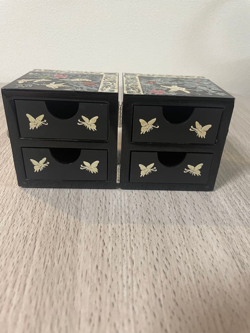 螺鈿細工 花鳥紋の小物入れ 螺鈿細工 花鳥紋の小物入れ