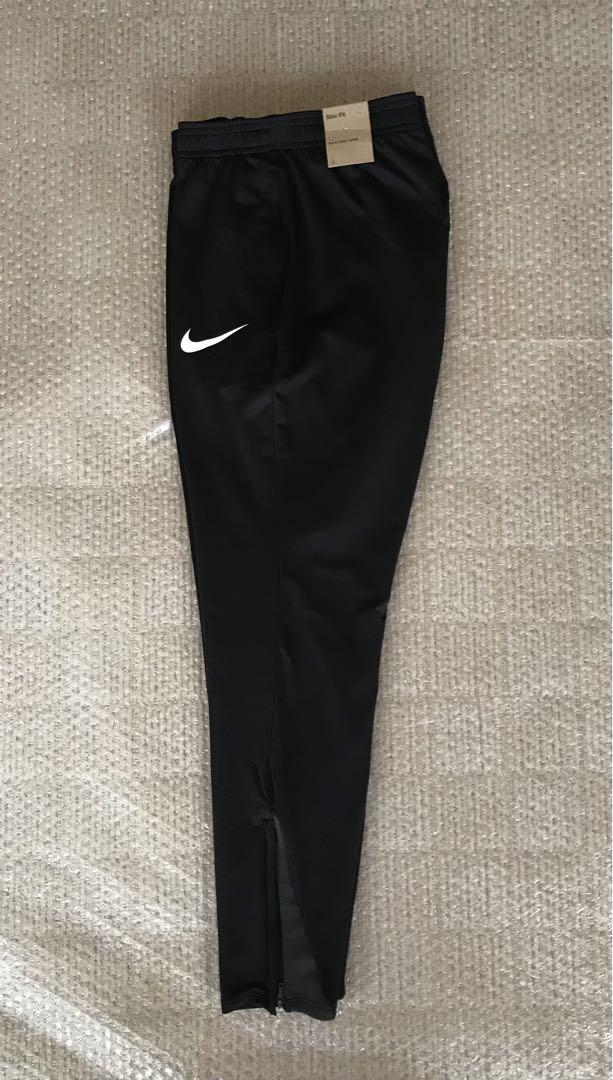 NIKE FC ナイキ  ●高伸縮　ジョガーパンツ　トレーニングパンツ