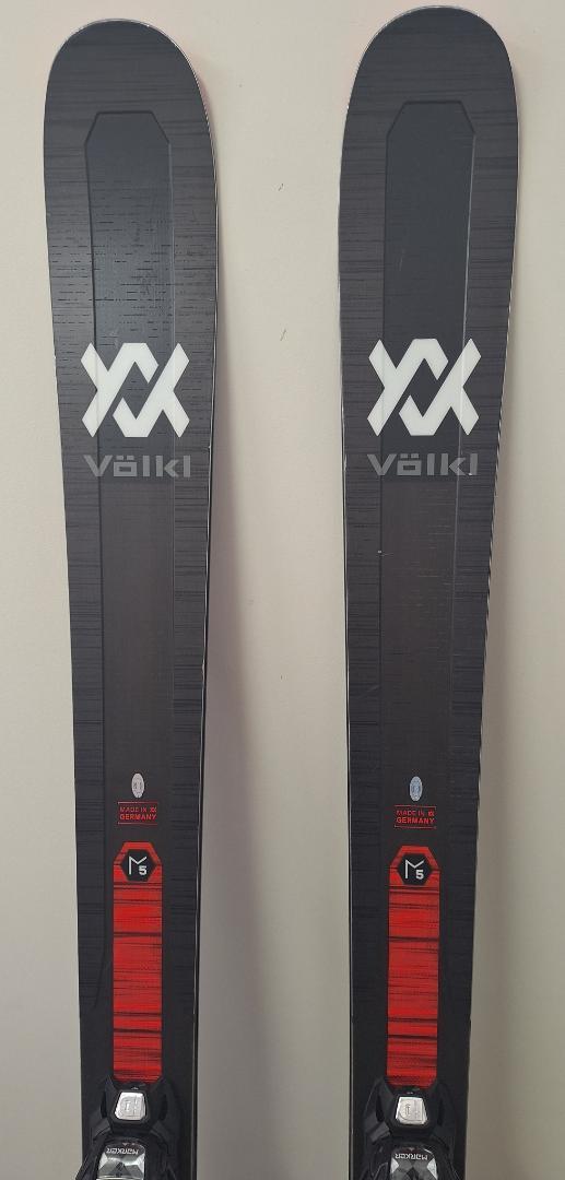 Völkl　VOLKL　2020　M5 MANTRA　+　SQUIRE 11