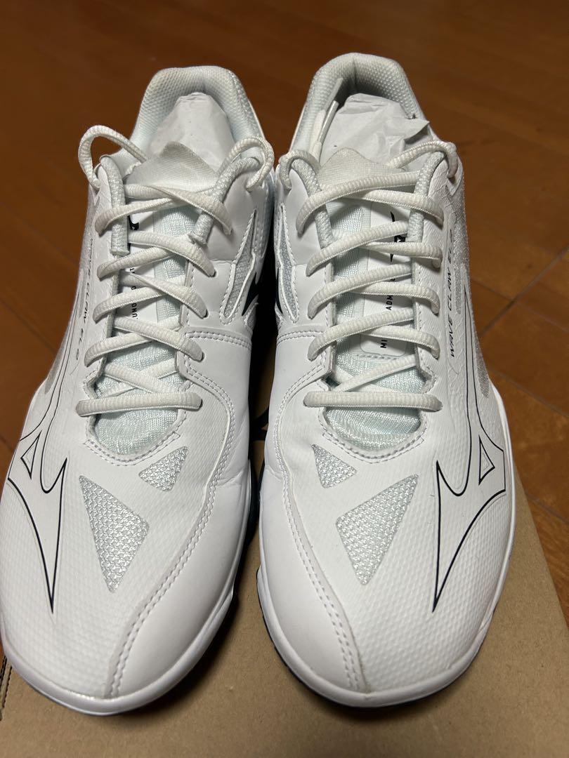 週末値下げ Mizuno バドミントンシューズ ウエーブクロー