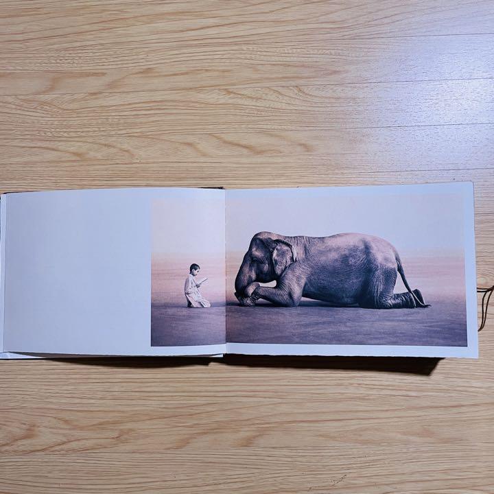 グレゴリー・コルベール Ashes and Snow カタログとDVD