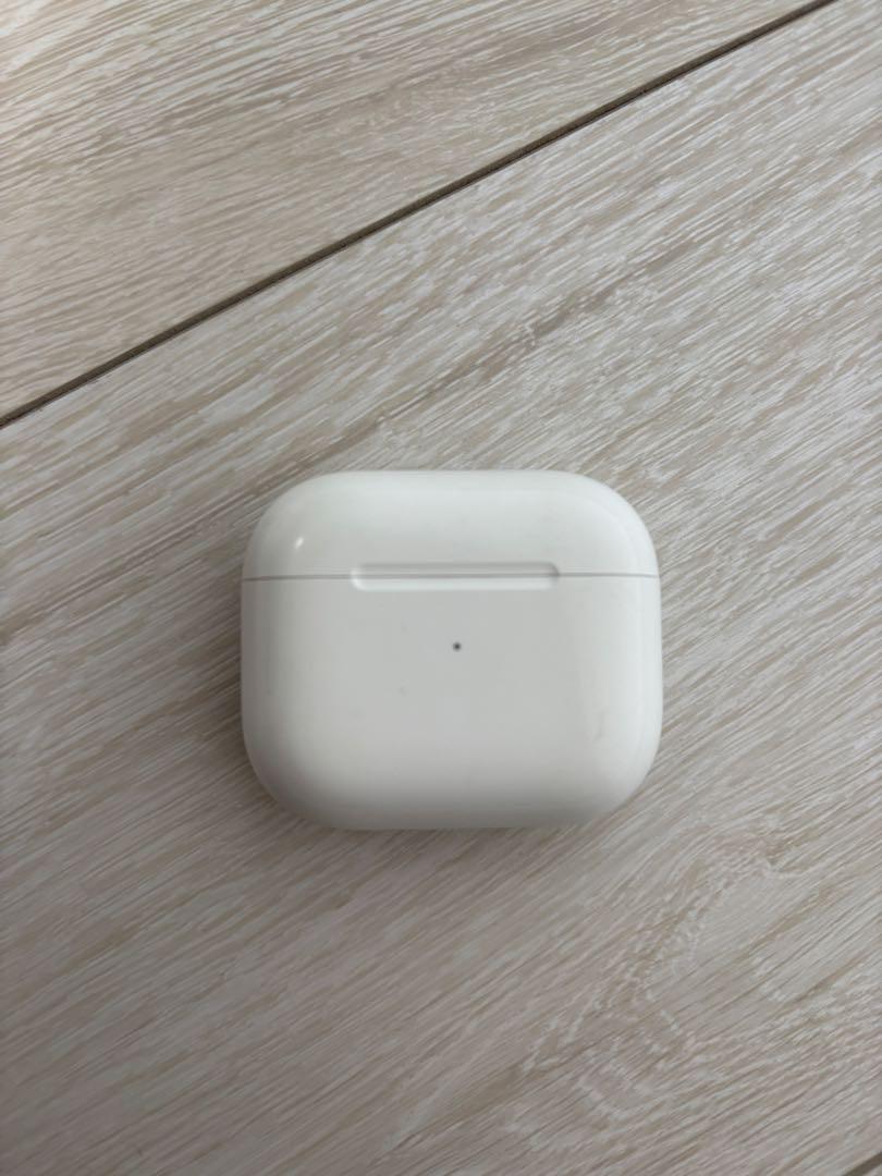 AirPods 第三世代