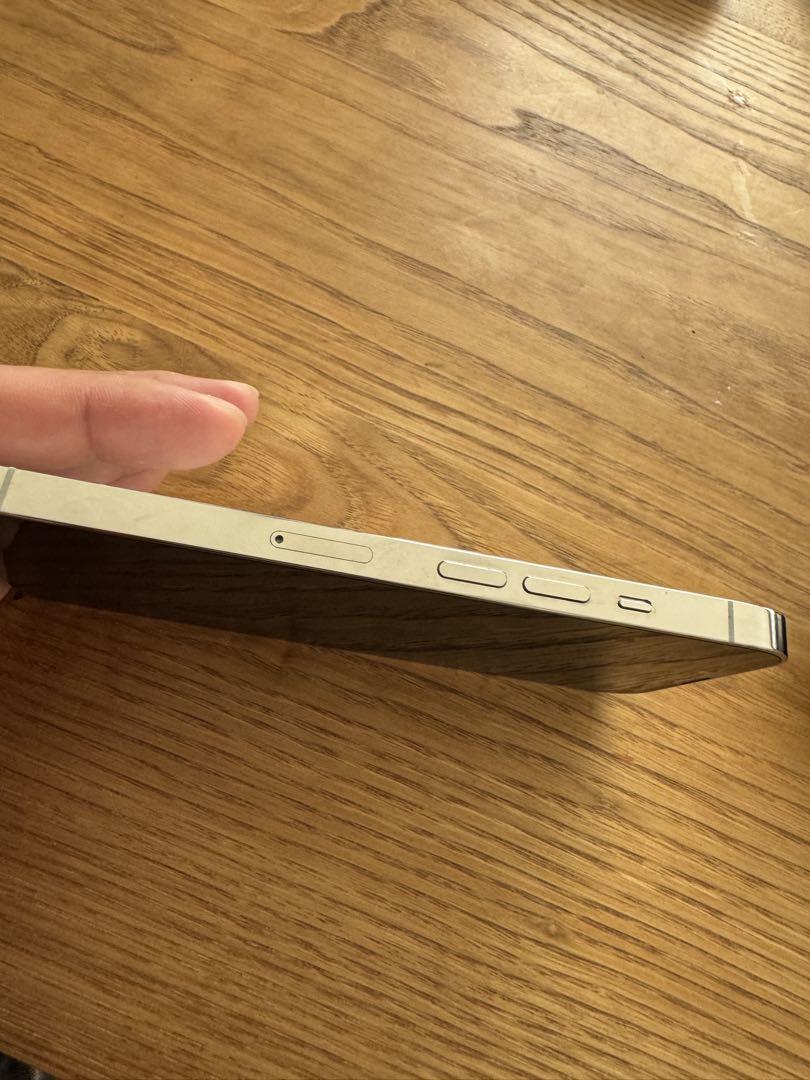 Apple iPhone 13 Pro シルバー 256GB