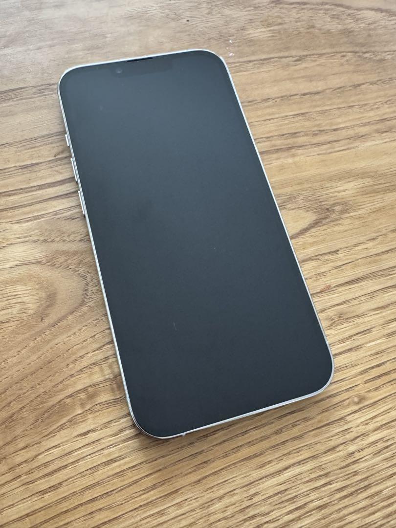 Apple iPhone 13 Pro シルバー 256GB