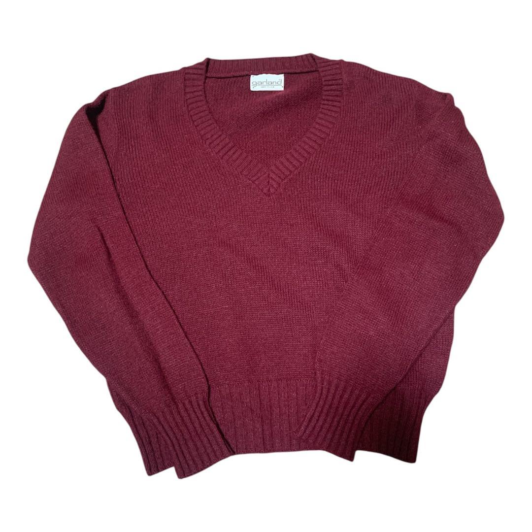 80s Vneck knit シラガゾメさん着用トップス