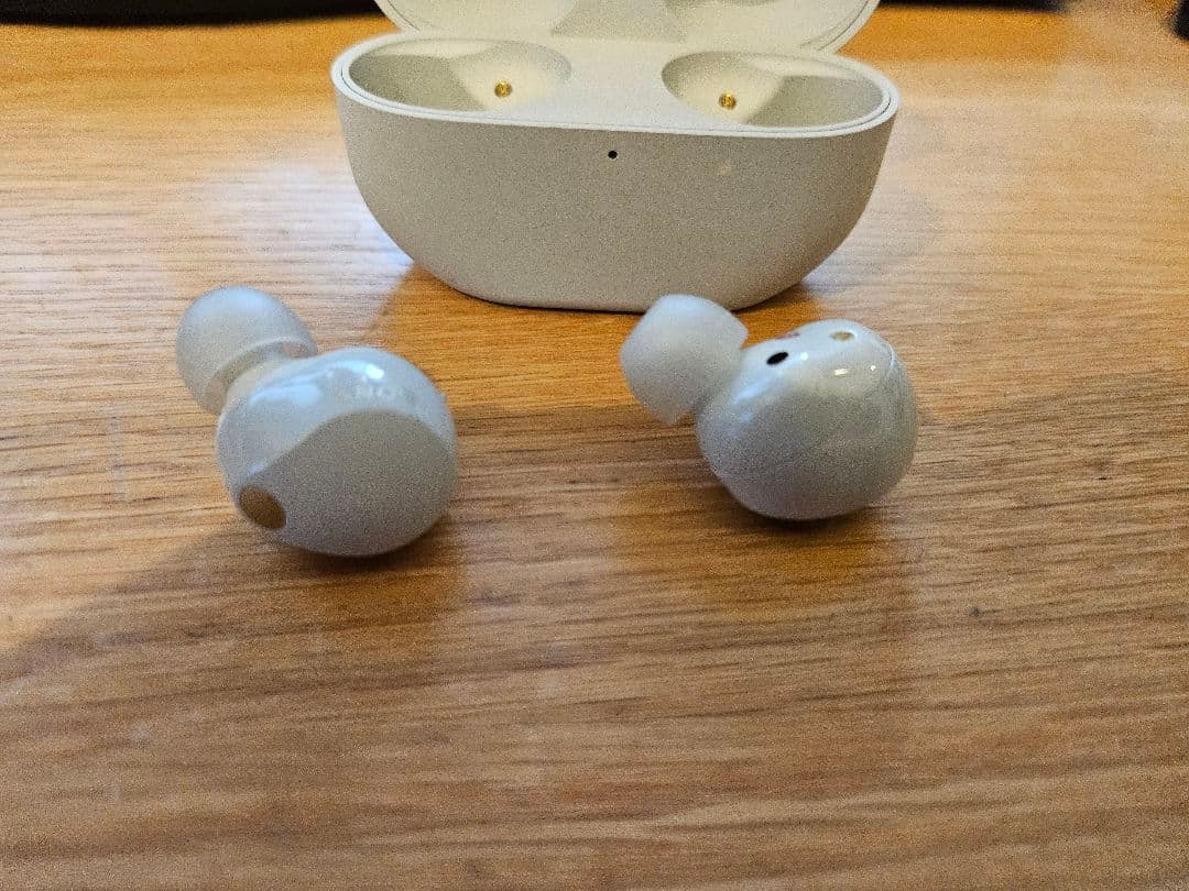 SONY WF-1000XM5 プラチナシルバー 美品 超美品 ☆WF-1000XM5