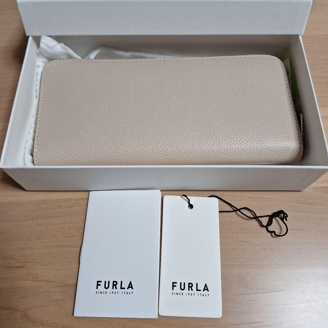 【値下げ】FURLA ベージュ レザー 長財布