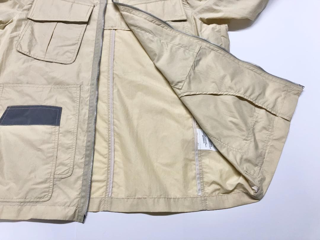 ○★新品未使用　TATRAS (タトラス)　ナイロンジャケット　2　ベージュ