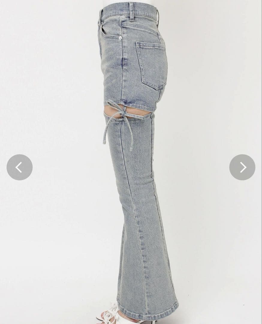 RESEXXY リゼクシー カットアウトリボンデニムパンツ RESEXXY リゼクシー カットアウトリボンデニムパンツ