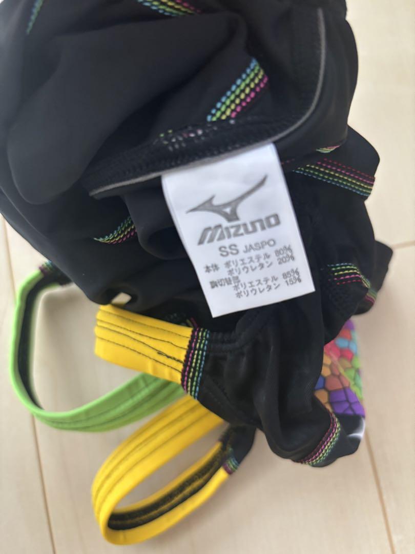 mizuno 競泳水着　SSサイズ
