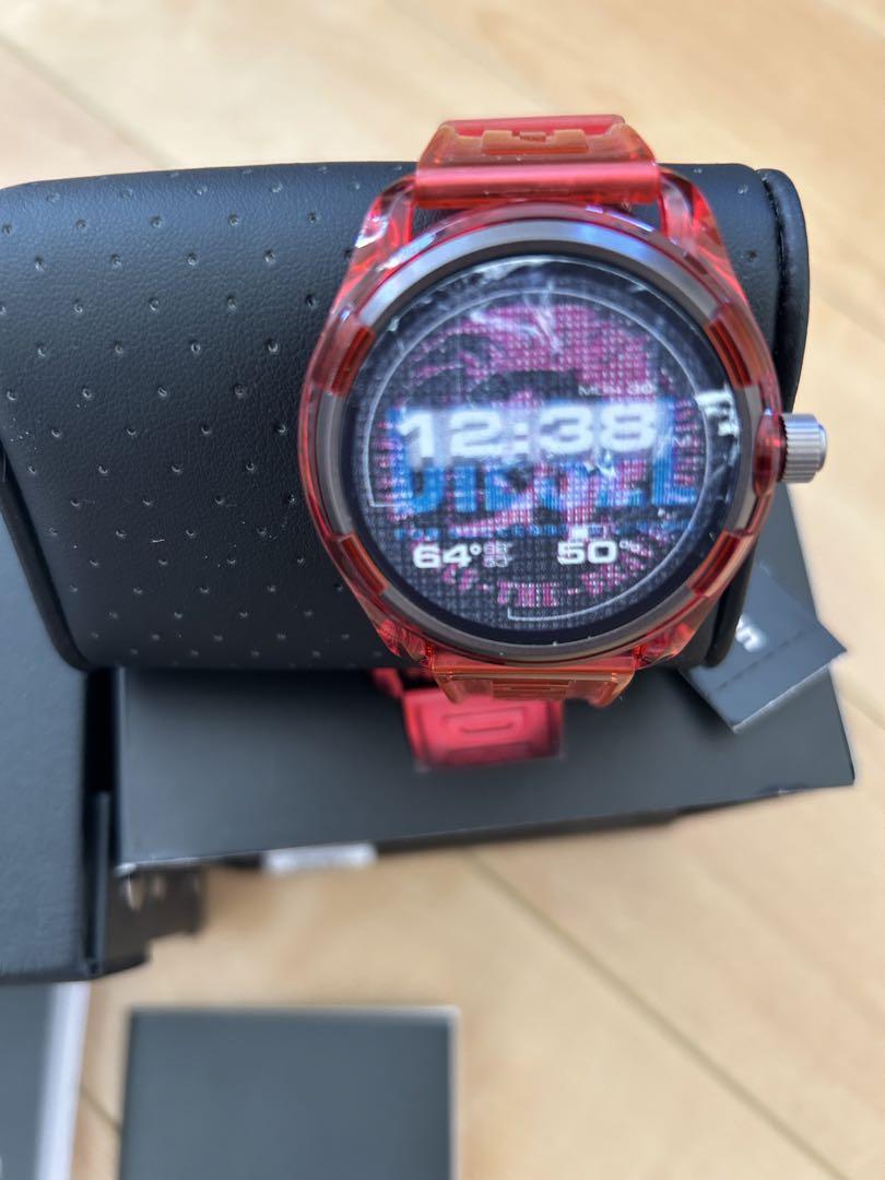 diesel dzt2019 スマートウォッチ