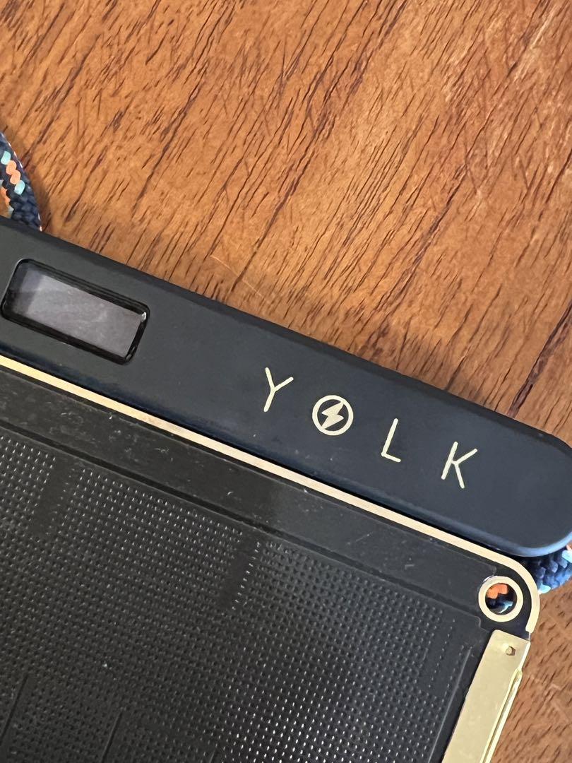 【YOLK】スマホ充電 ソーラーペーパー