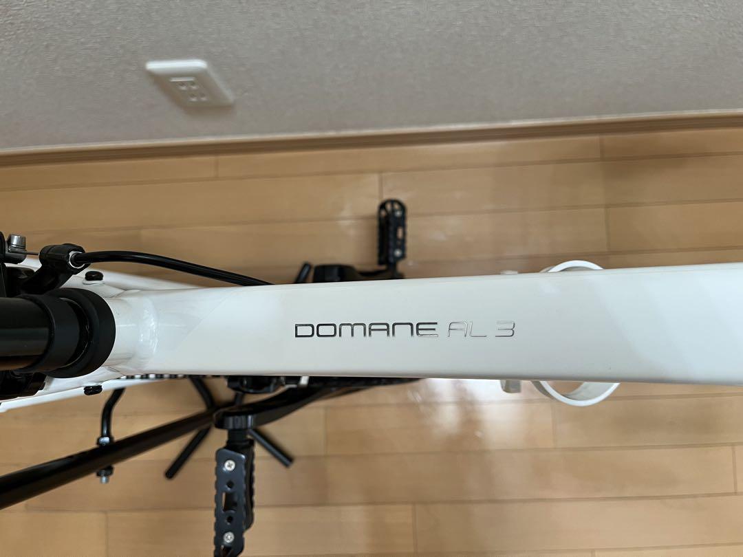 TREK Domane AL3クリスタルホワイト ロードバイク 2020モデル