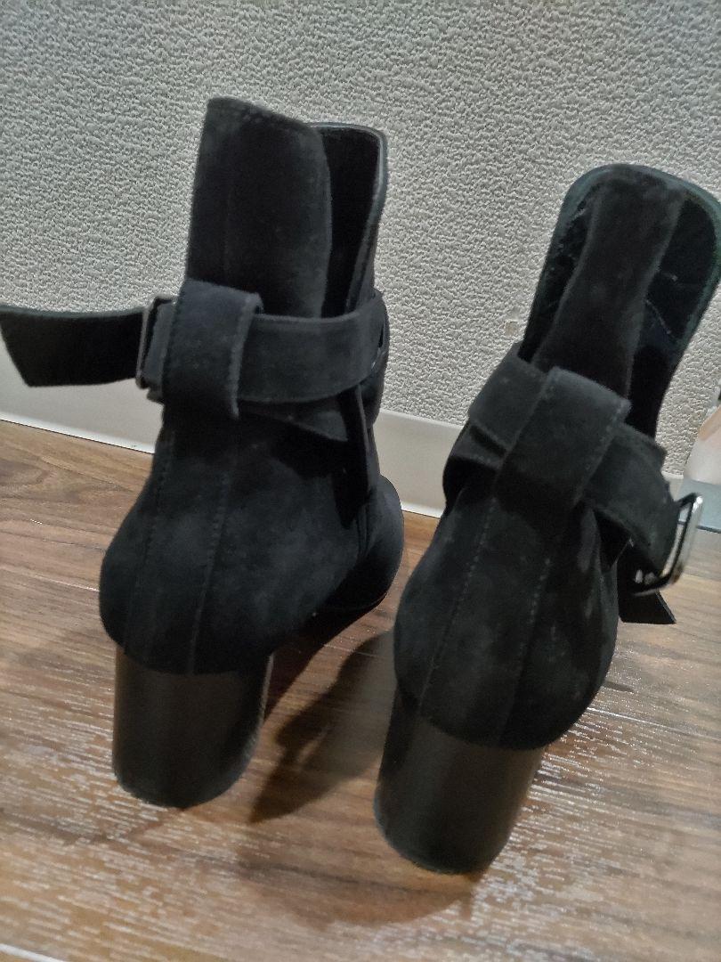 マノロブラニク　ショートブーツ　美品