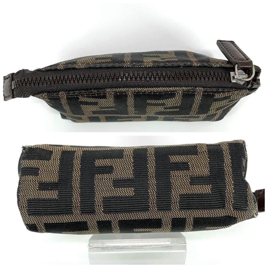 ズッカ　FENDI　フェンディ　ブラウン　ブラック　小物入れ　ポーチ