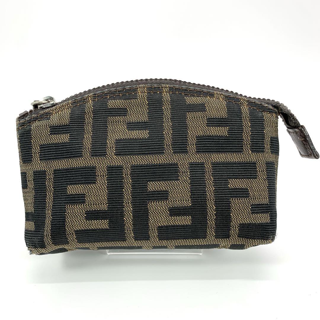 ズッカ　FENDI　フェンディ　ブラウン　ブラック　小物入れ　ポーチ