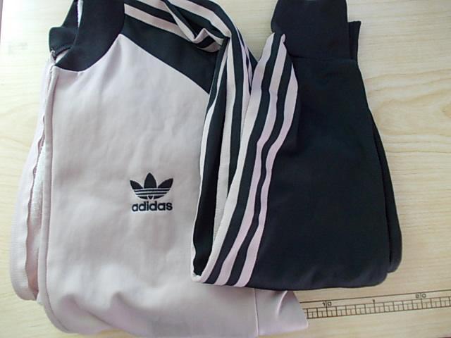 ピンク×黒 トラックジャケット　ジャージ上下　セットアップ　adidas ピンク×黒 トラックジャケット ジャージ上下 セットアップ adidas
