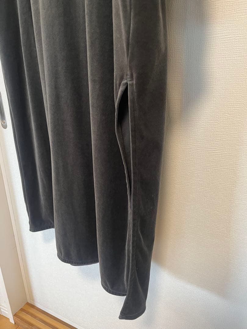 長袖ワンピース ベロアM