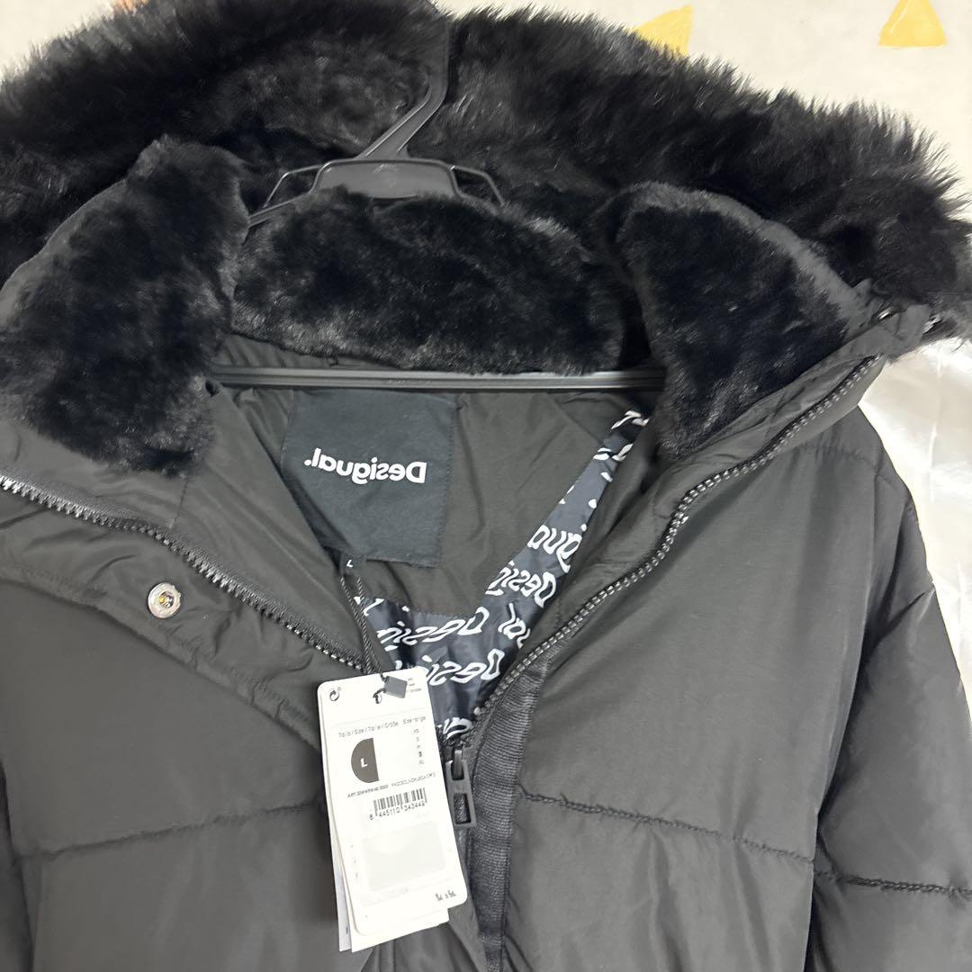 desigual ファー付きダウンジャケット Lサイズ 新品タグ付き