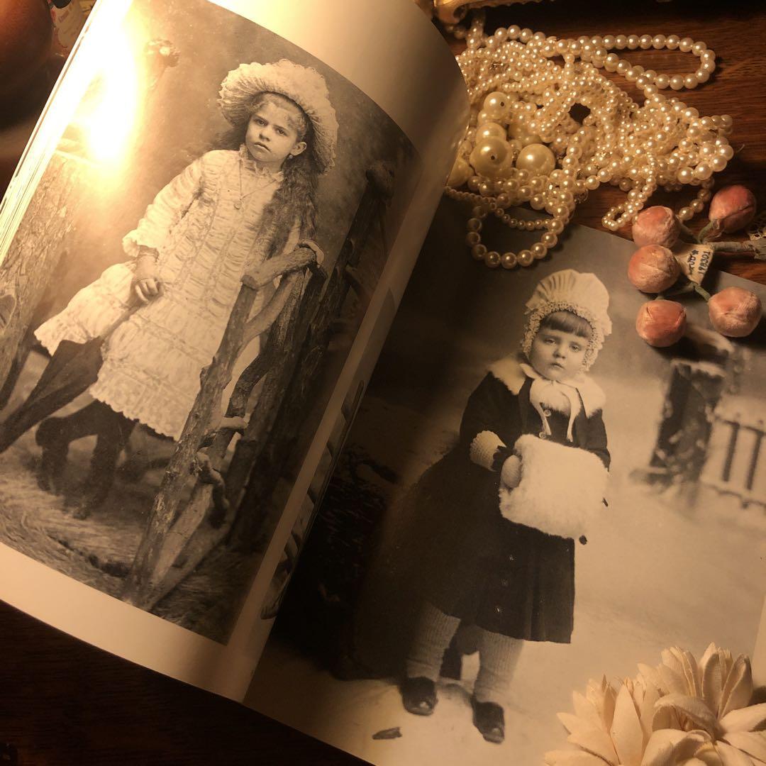 キュートなキッズたちに癒される洋書　セピア写真　ヴィクトリアン写真　子供写真