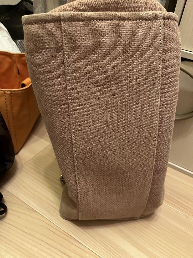 CHANEL ベージュ トートバッグ 20896715