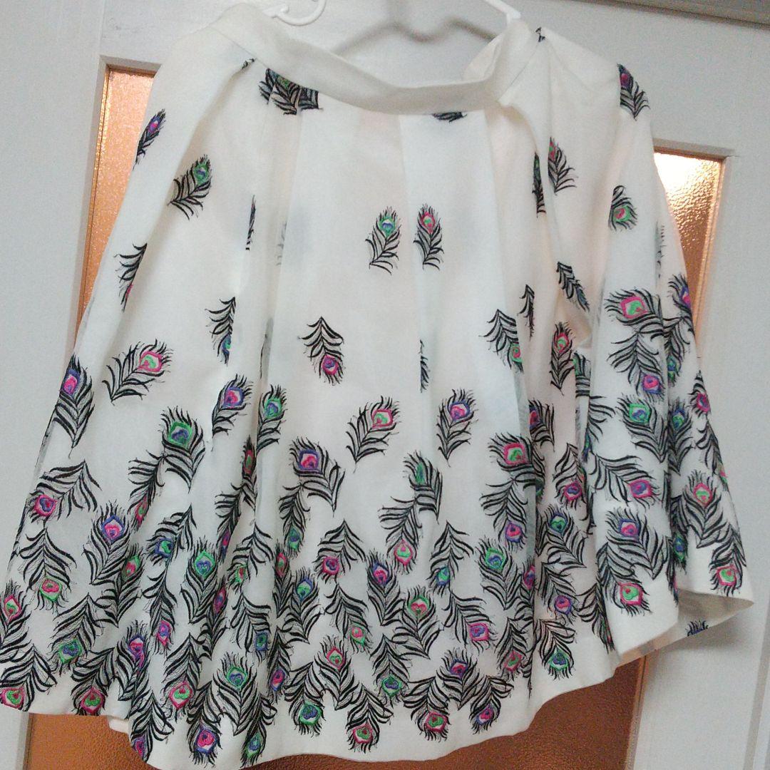 未使用 ANNA SUI ピーコック柄スカート