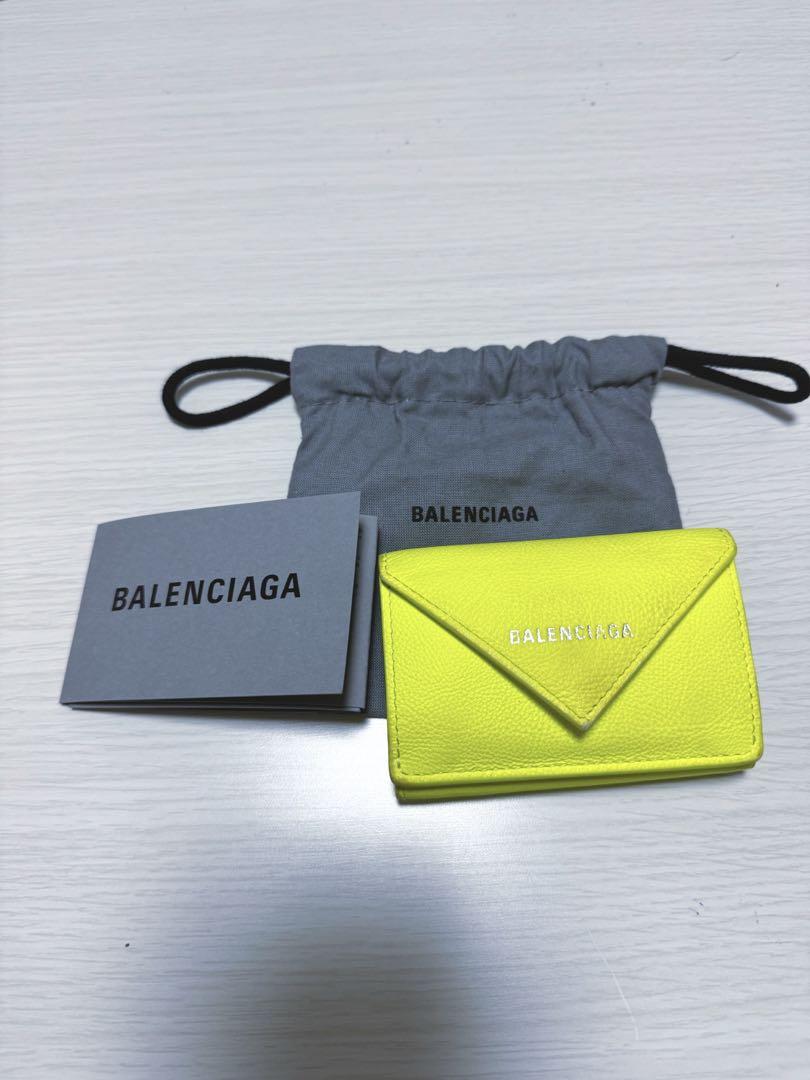 BALENCIAGA 三つ折り財布　蛍光yellow