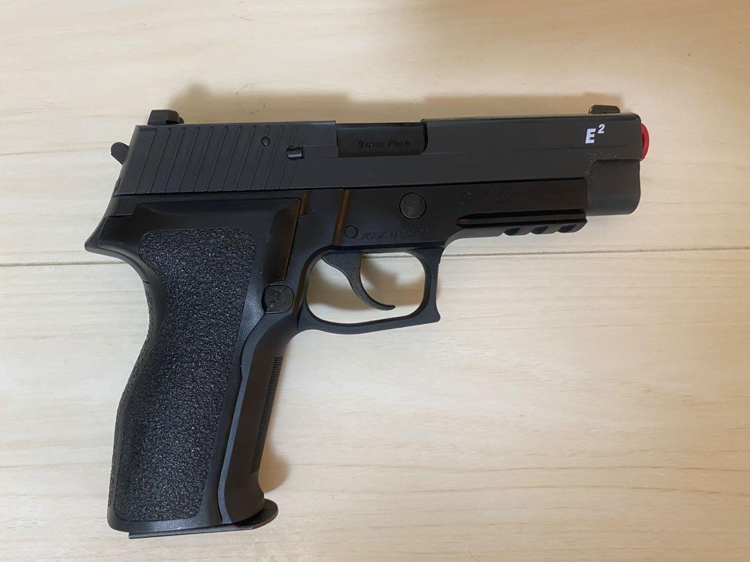 東京マルイ　SIG SAUER P226 E2 （ガスガン) 美品