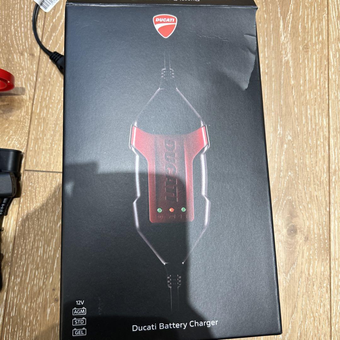 DUCATI 純正　充電器 バッテリーチャージャー リチウムイオンバッテリー専用バッテリー充電器 [最新情報] | U