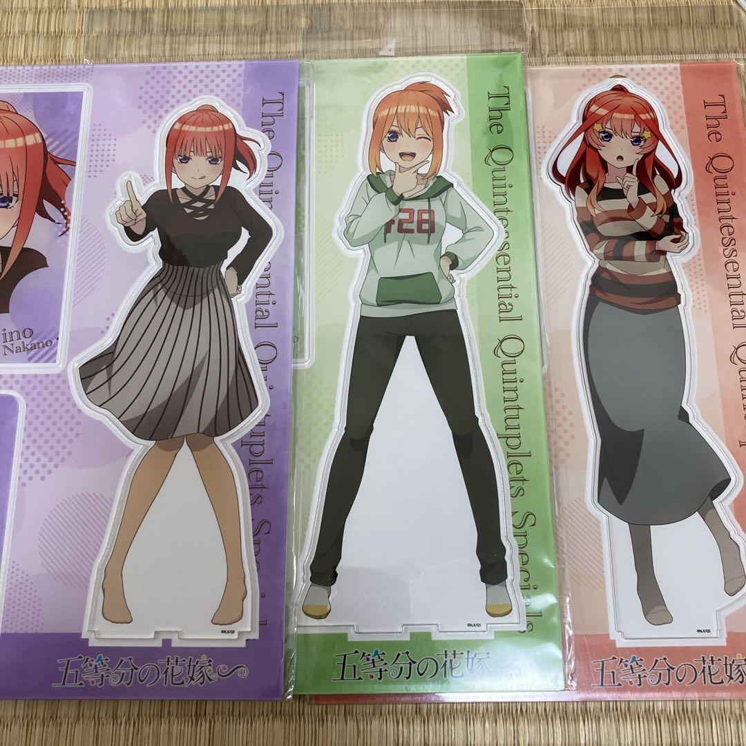 五等分の花嫁　MEGAアクリルスタンド　TSUTAYA　二乃 四葉 五月