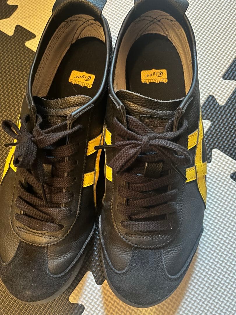 オニツカタイガー　スニーカー