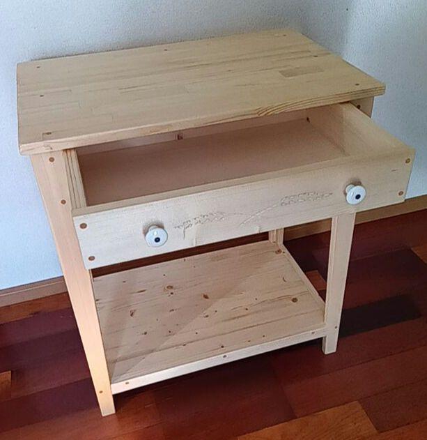 カントリー家具．麦の穂．ミニテーブル