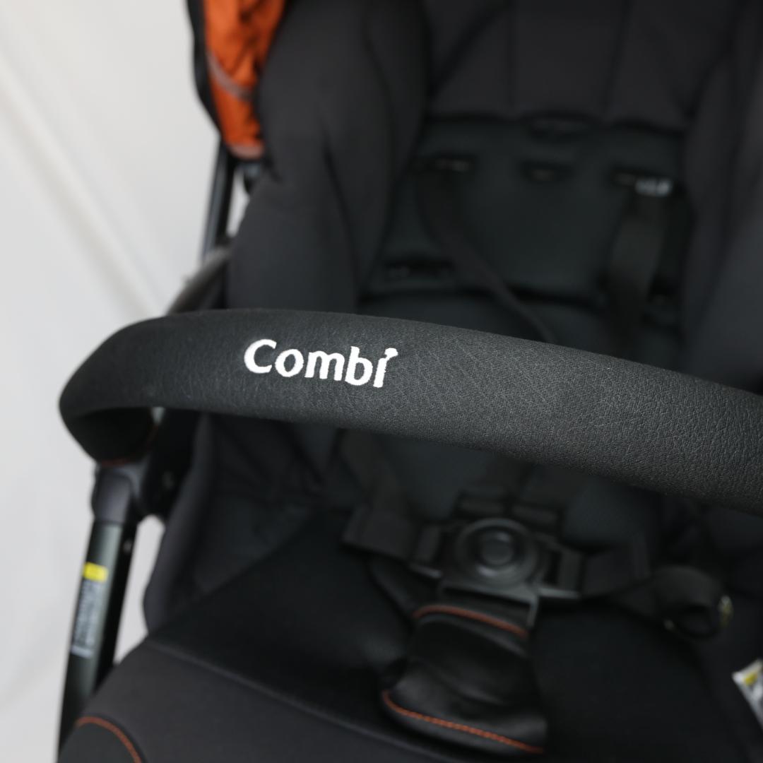 【美品】Combi コンビ クロスゴー 4キャスエッグショック