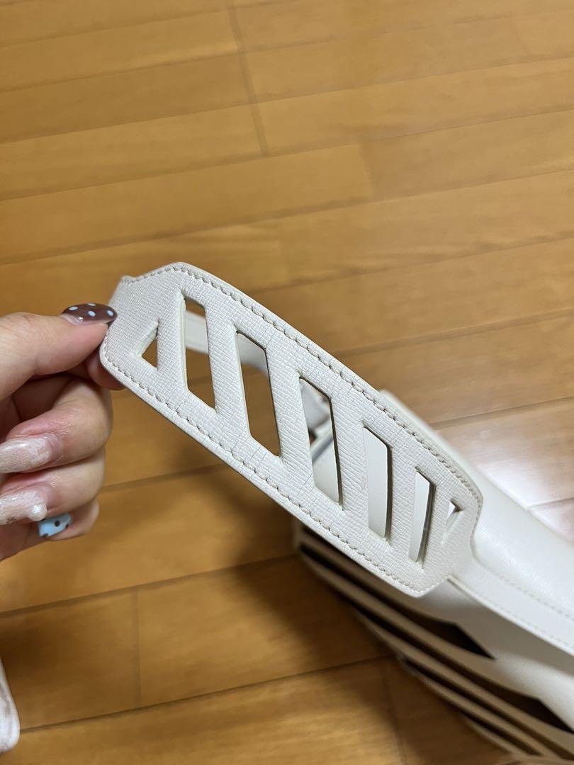 ストライプショルダーバッグ