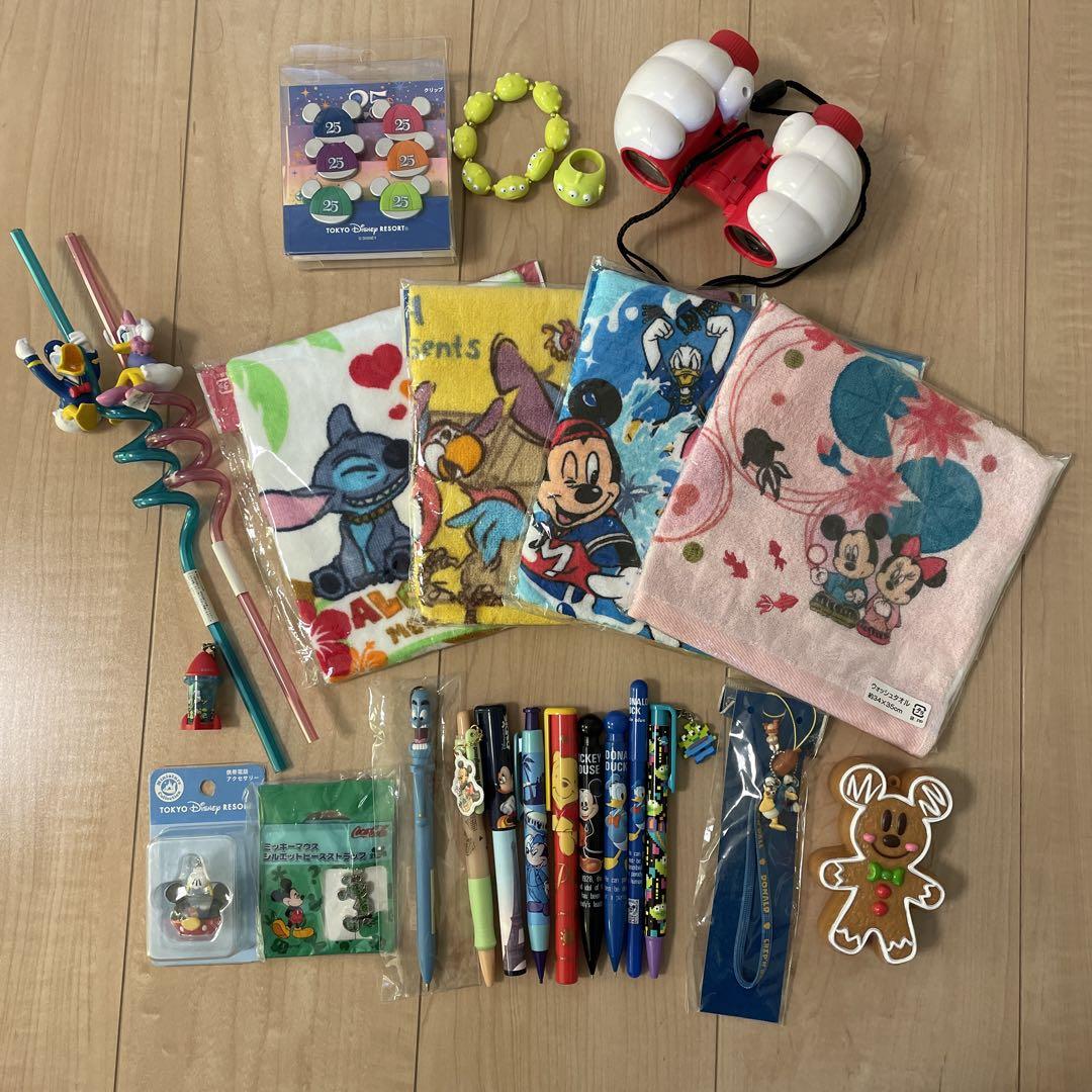 Disney　ディズニー　タオル　ボールペン　ストラップ　望遠鏡　まとめ売り