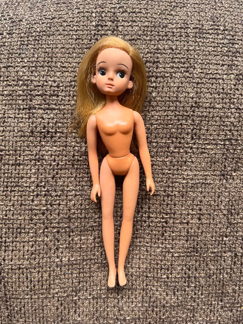 ピチピチリカ　リカちゃん　人形