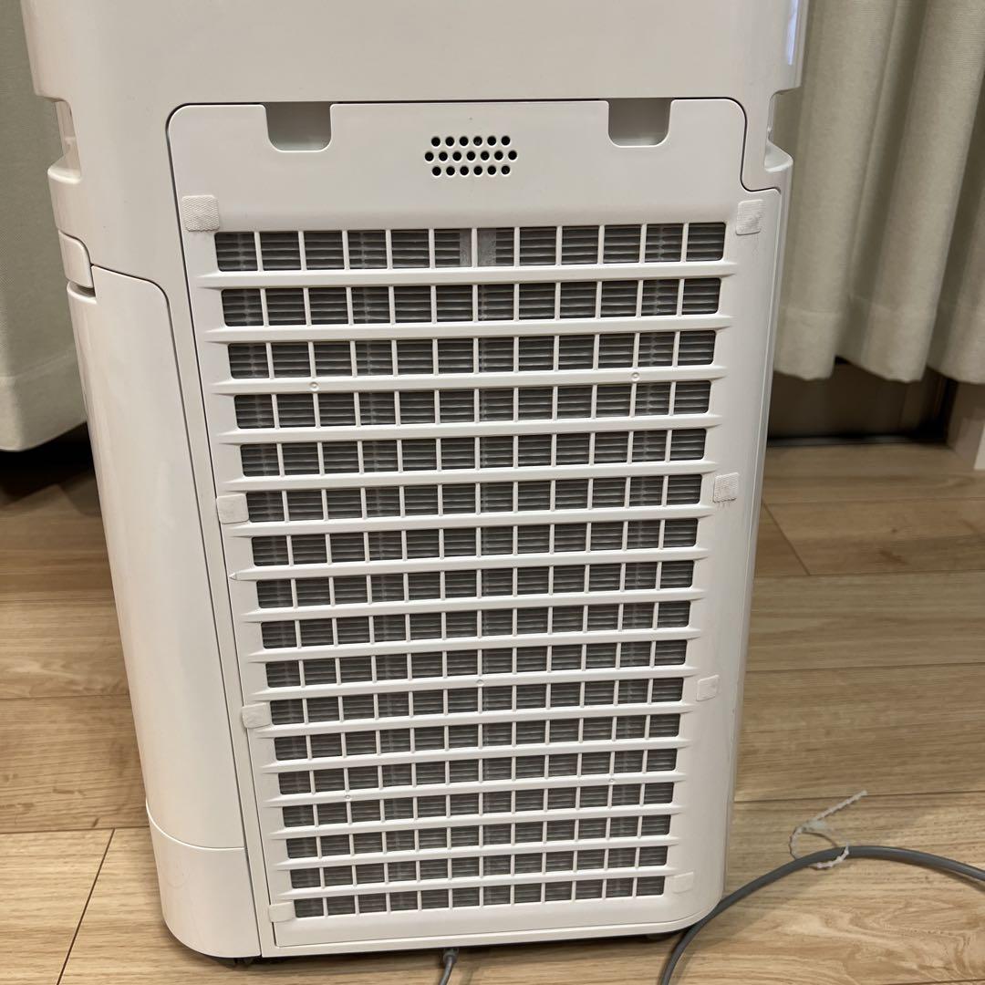 シャープ 加湿 空気清浄機 プラズマクラスター 7000 KC-H50-W