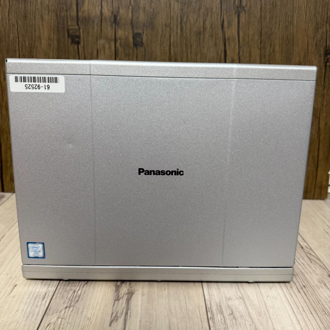 7世代|薄型軽量|爆速SSD