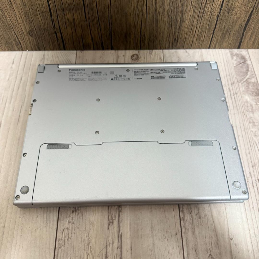 i5| 7世代|薄型軽量|爆速SSD