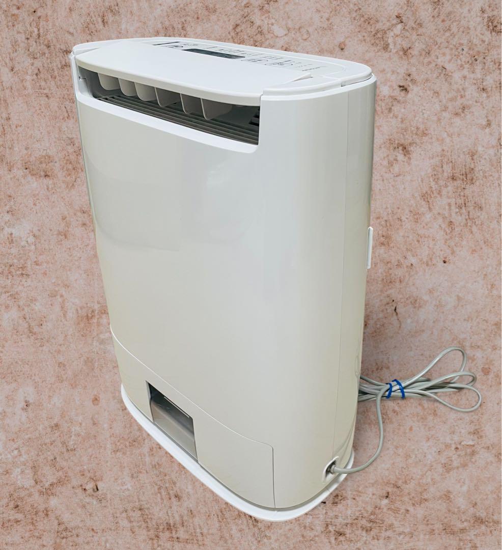 美品) Panasonic F-YZRX60 衣類乾燥除湿機 - メルカリ