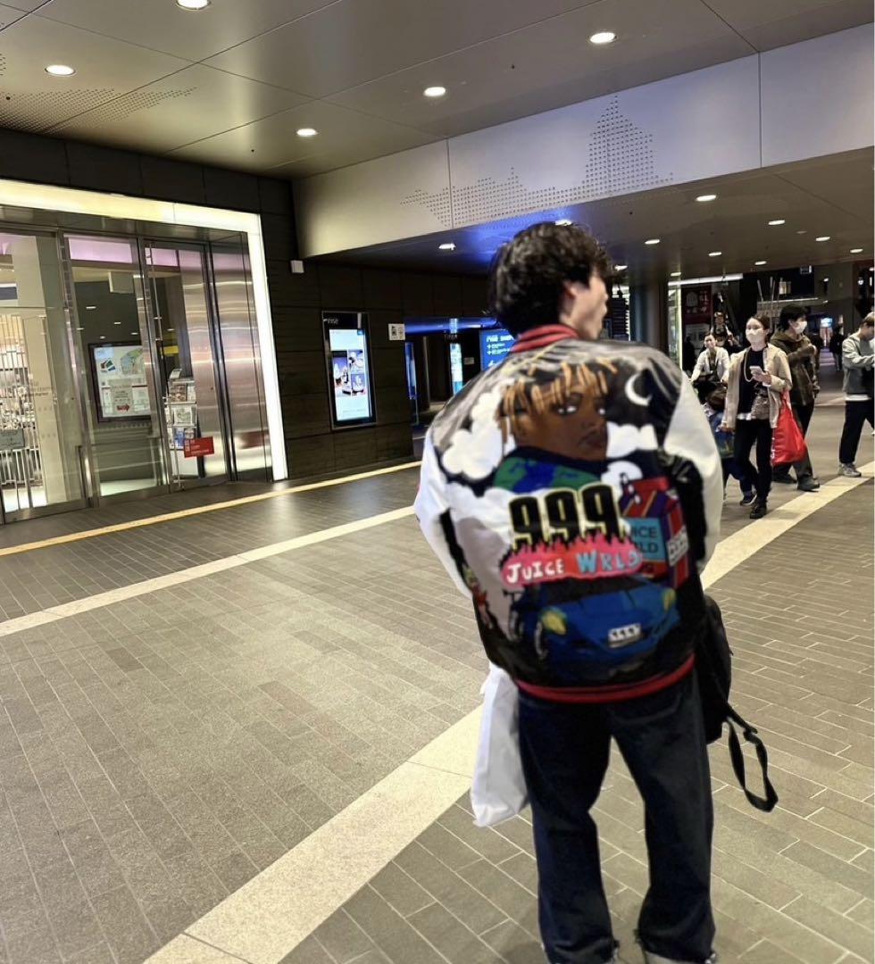 ジュースワールド　XXLサイズ　スカジャン