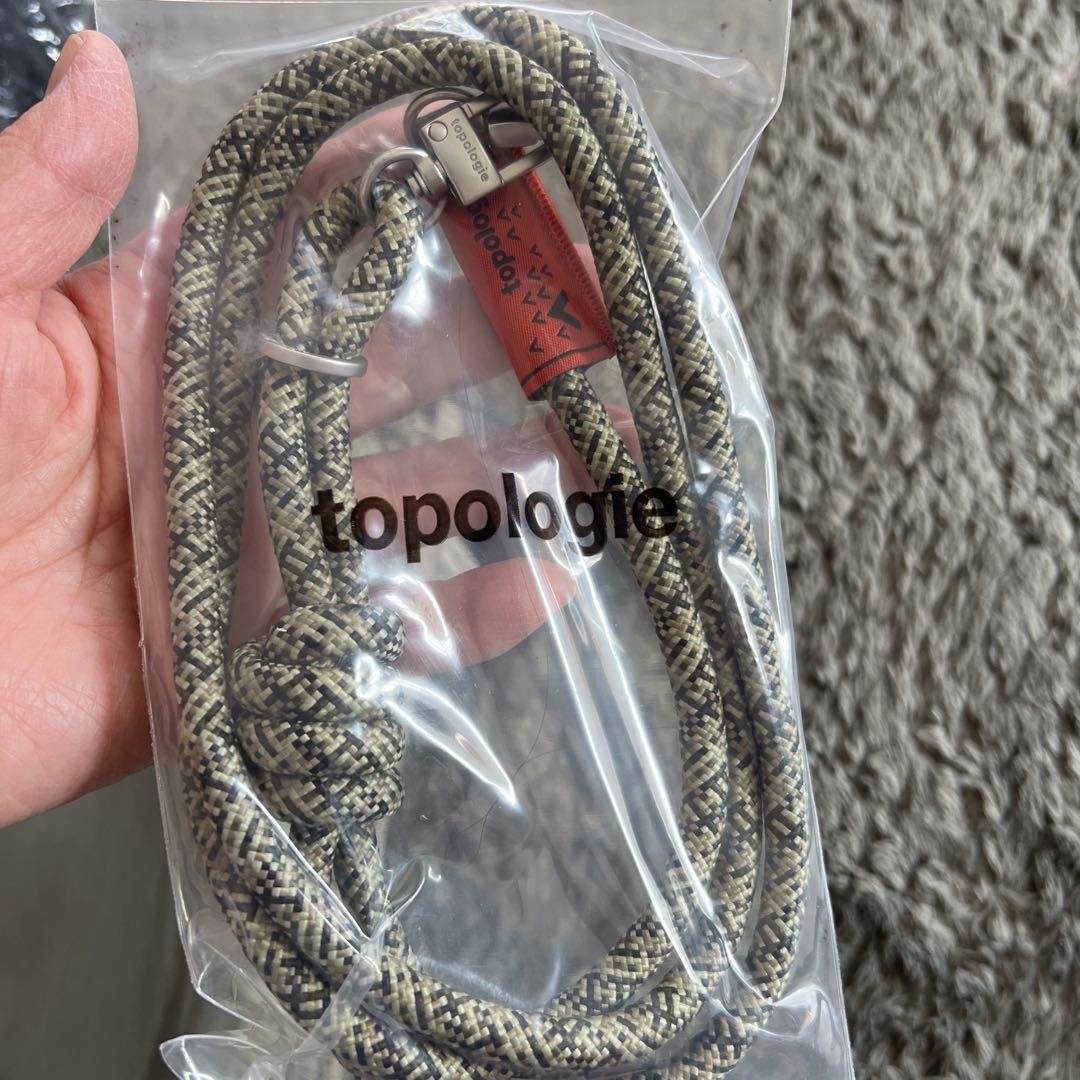 topologie ベージュポーチ
