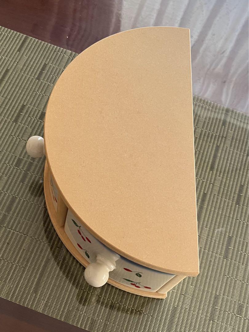 マニー　陶器小物入れ　チェリー柄