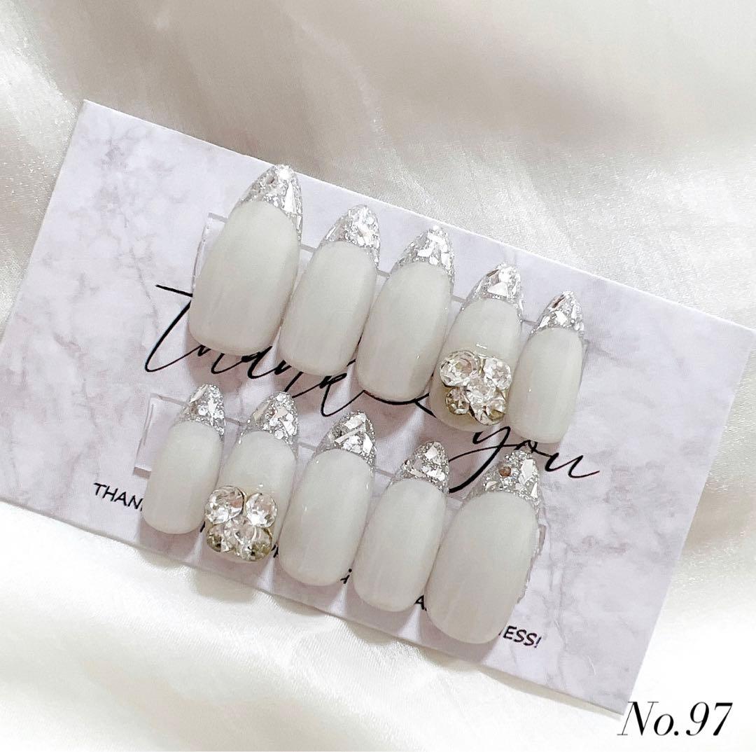 ネイルチップ　量産型　韓国　ガラスフレンチ　グレー